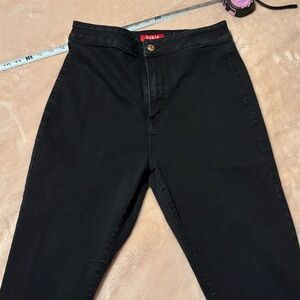 Guess ultra high-rise skinny black pant size US 31